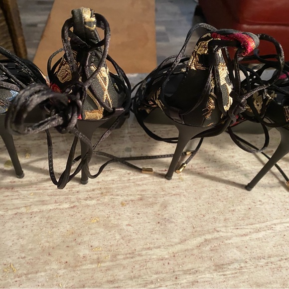 Women heels size 8 8 1/2 - Picture 4 of 8